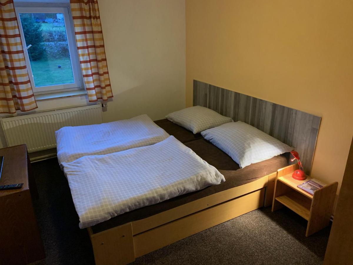 Apartmány Forest Kovářská Esterno foto