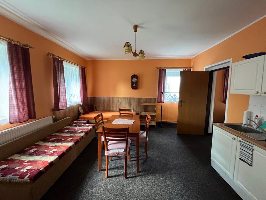 Apartmány Forest Kovářská Esterno foto